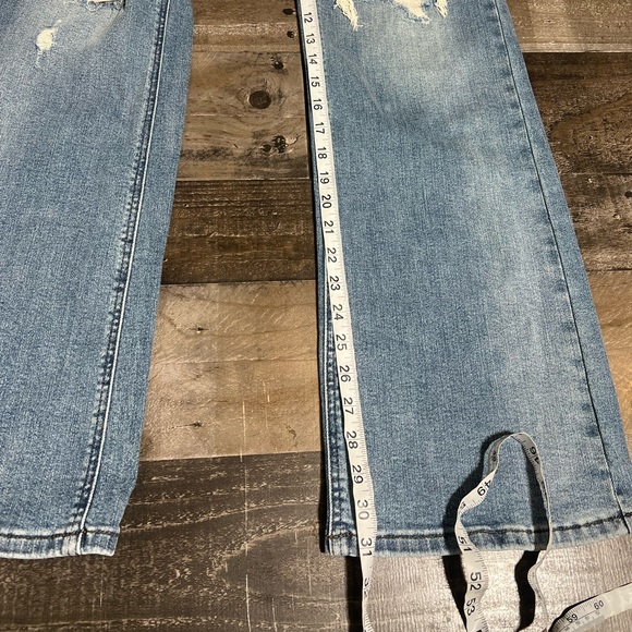 NWT Judy Blue Mid Rise Bootcut Patch Detail Jeans- 14W - Picture 3 of 10